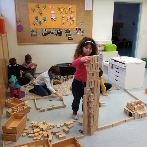 Freies Spiel entspannt unsere Kinder   