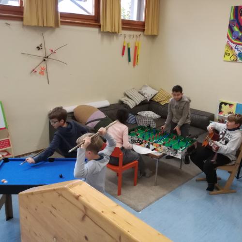 Freies Spiel entspannt unsere Kinder   