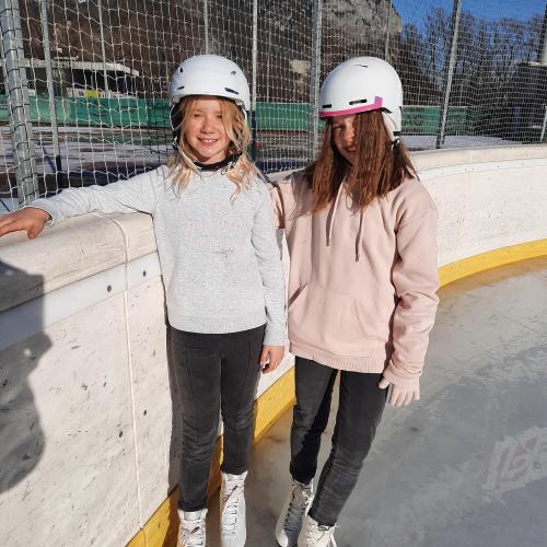 Das letzte Mal gemeinsam mit unserer Klasse am Eislaufplatz