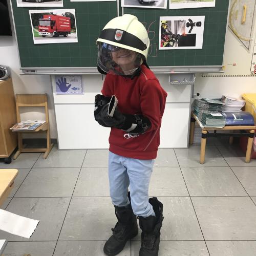 Wir lernen viel über die Feuerwehr