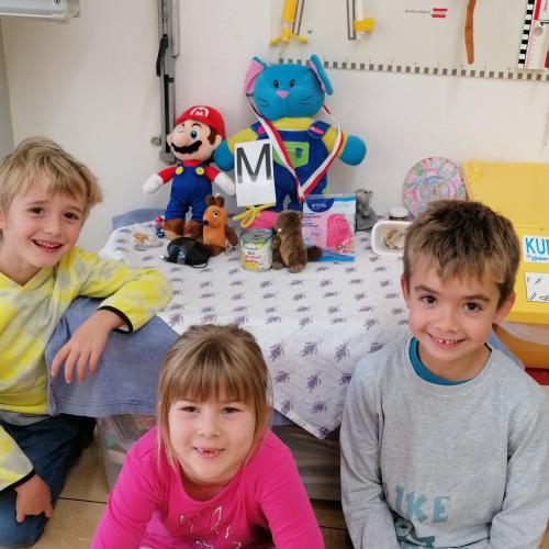 Jetzt geht es ans Buchstabenlernen und schreiben erster Wörter!