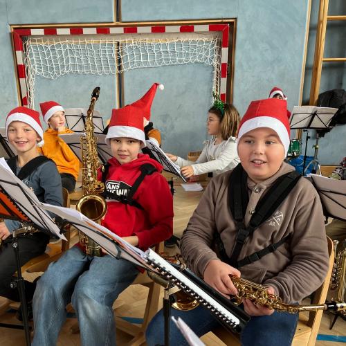 Weihnachtskonzert der Bläserklasse