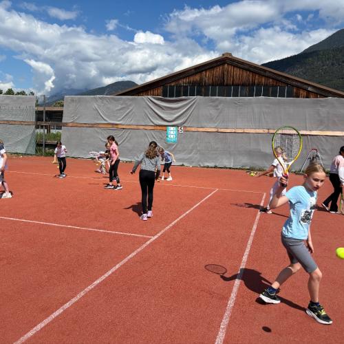 Schultennis