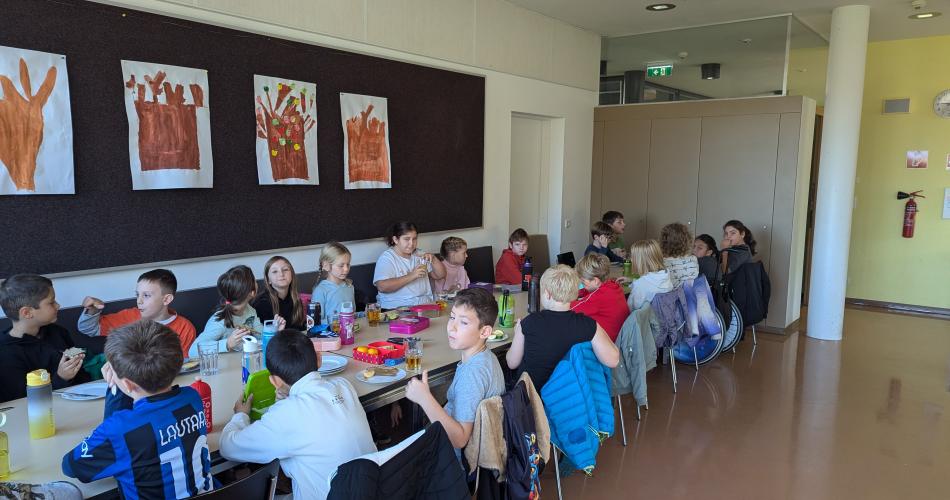Frühstück mit der Partnerklasse E2