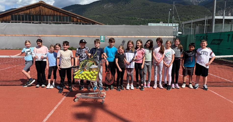 Schultennis